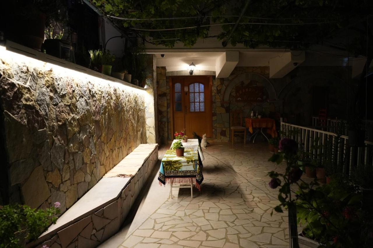 Grandma'S Home Gjirokastër Exterior foto